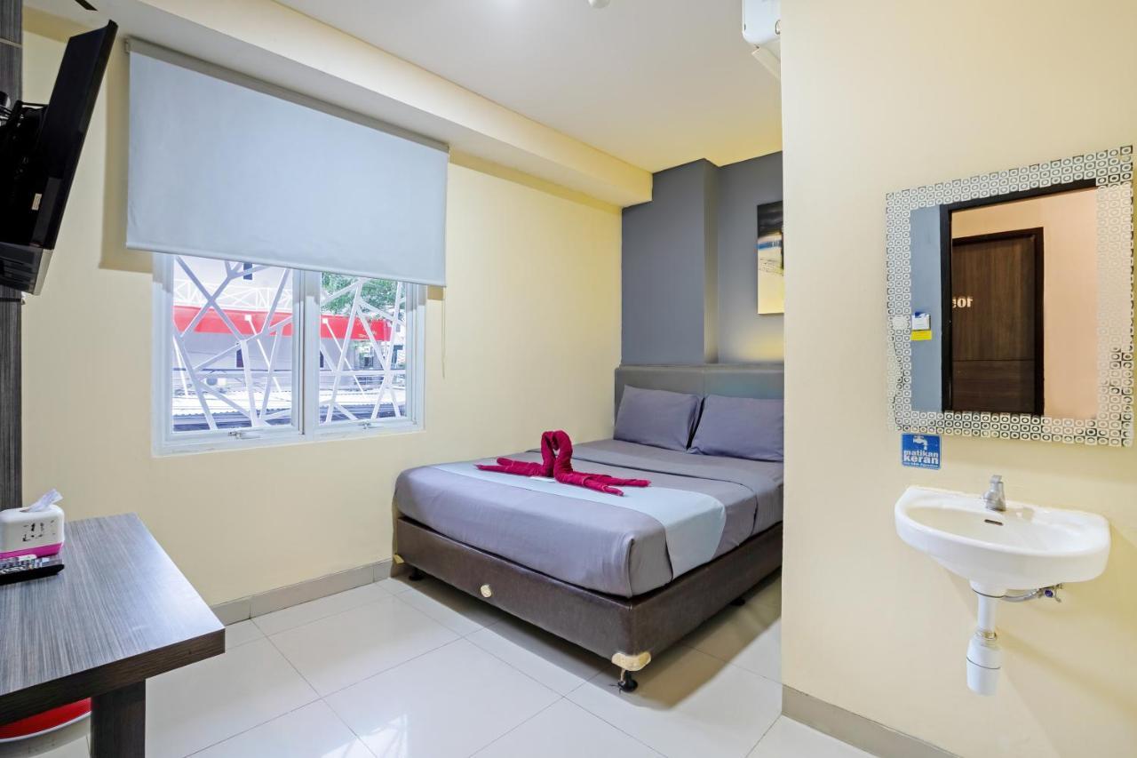 City Biz Residence Jakarta Extérieur photo